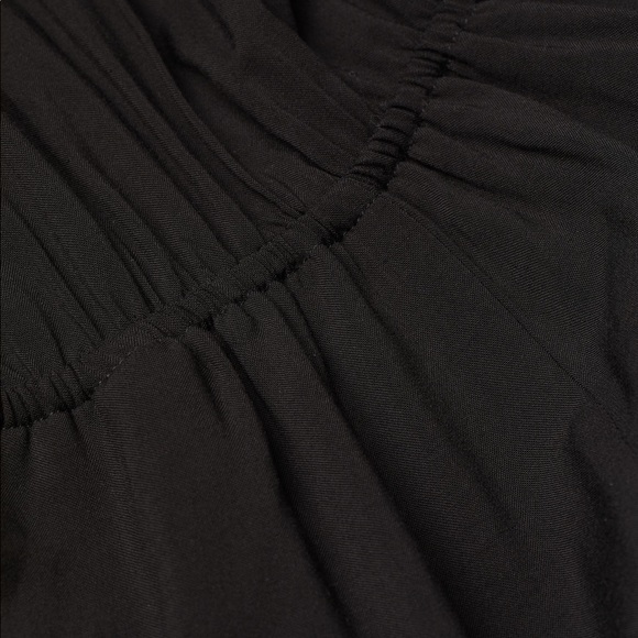 H&M v-neck romper - Picture 4 of 4